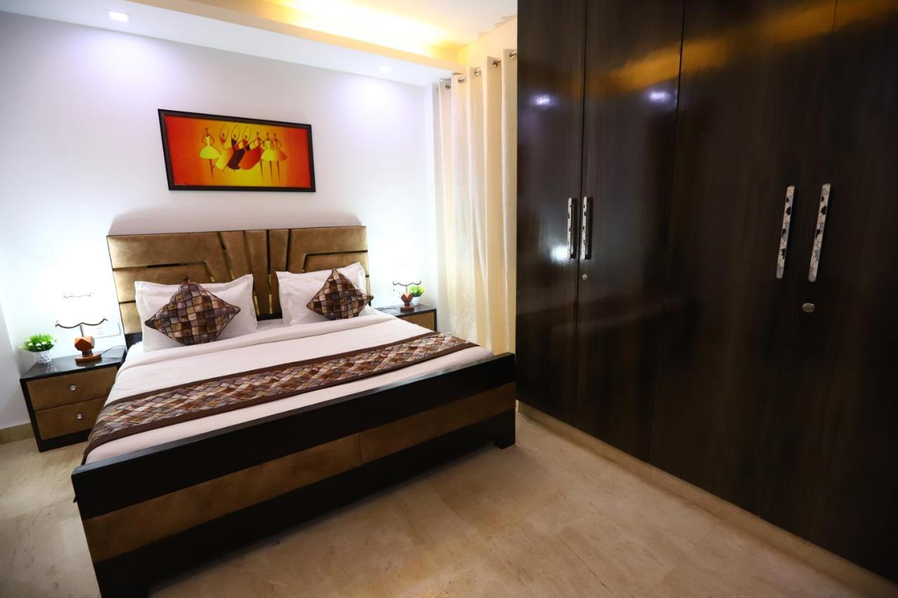 Nature View Park Metro Couple Friendly Hotel