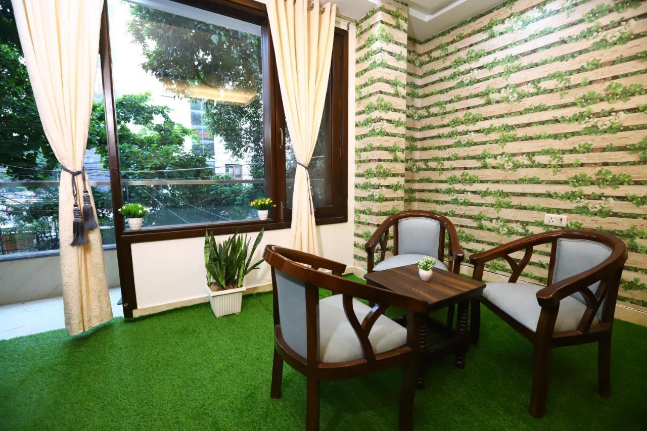 Nature View Park Metro Couple Friendly Hotel 3*