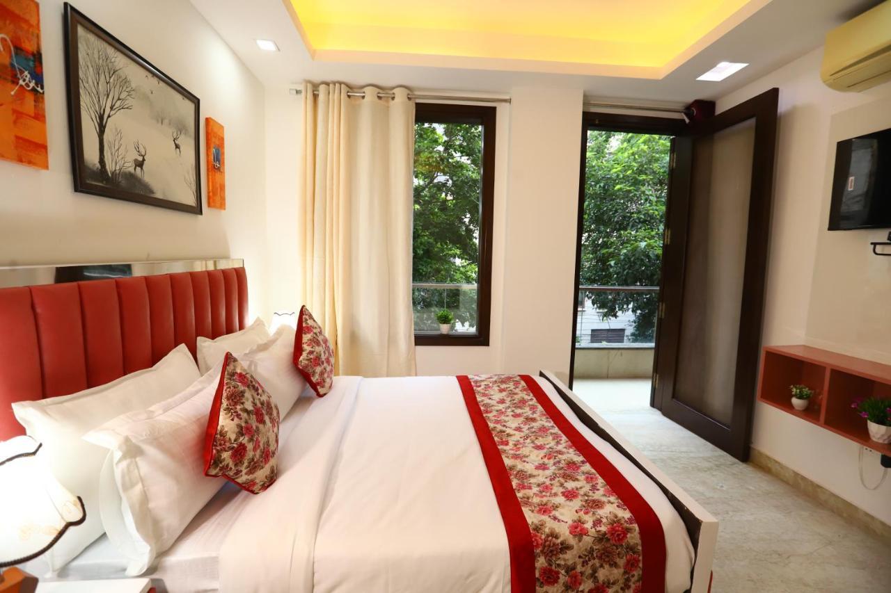 Nature View Park Metro Couple Friendly Hotel