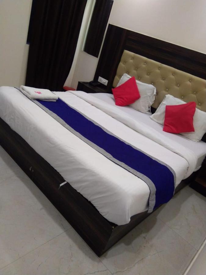 Lite Near Igi Airport 4* Nova Deli