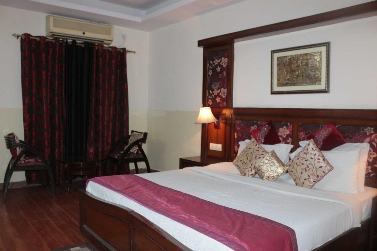 Hotel New Empire *
