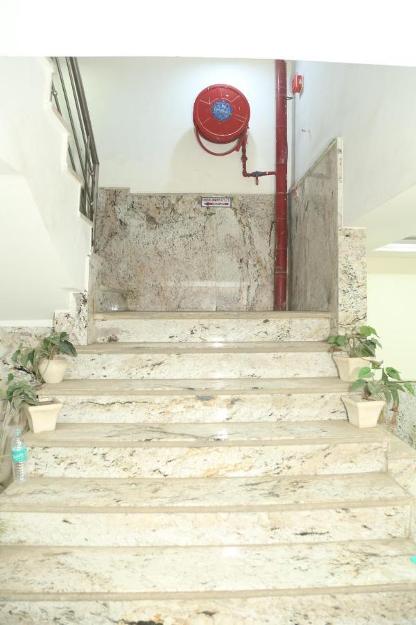Aman Luxury 3* New Delhi
