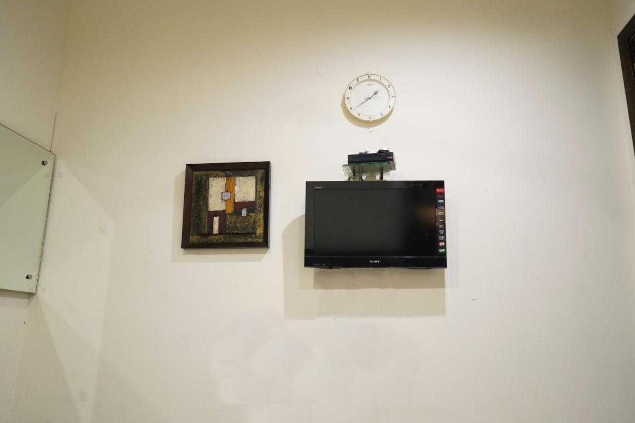 Hotel East Inn - Patel Nagar Hotel 3*
