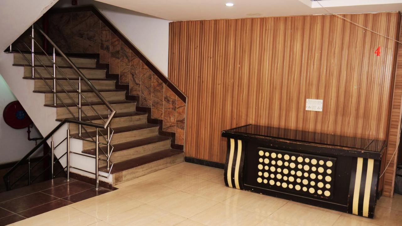 Hotel Aman Luxury New Delhi