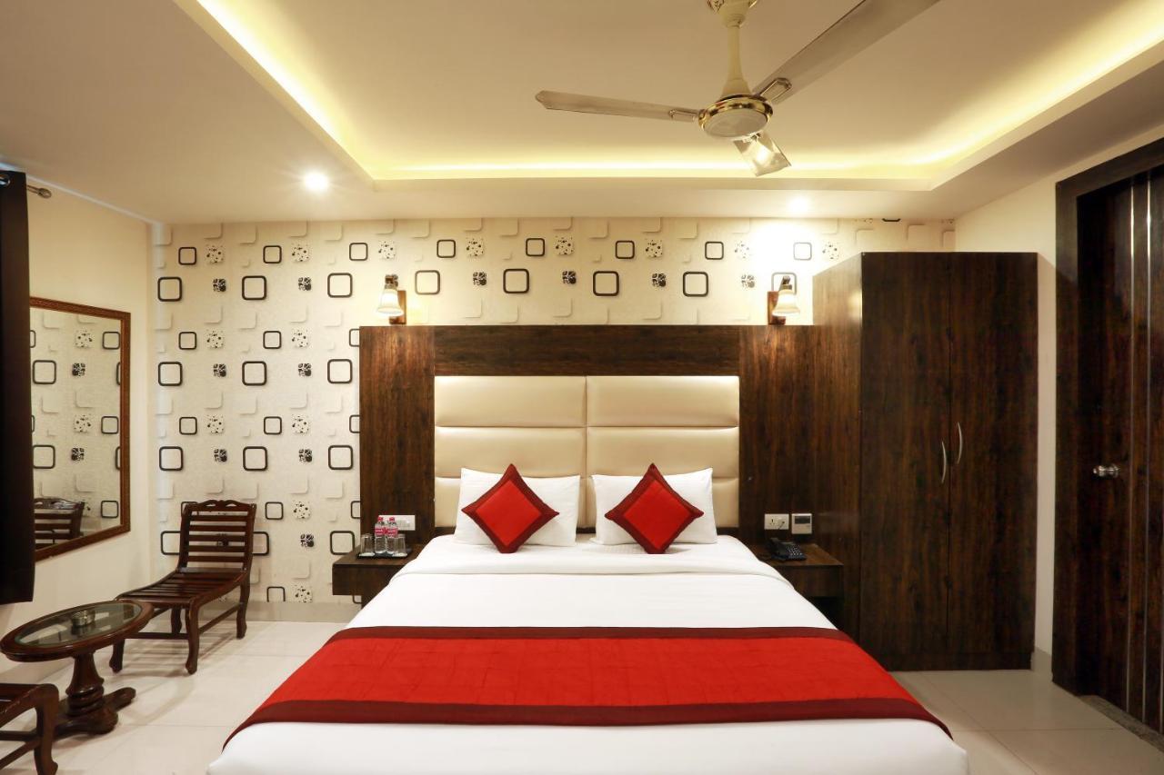 Hoxton Pride At Delhi Airport Hotel Nova Deli