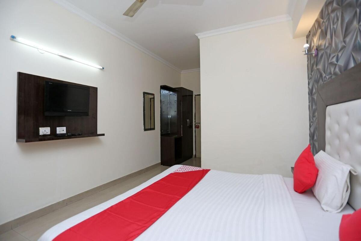Airport Samara Hotel 3*