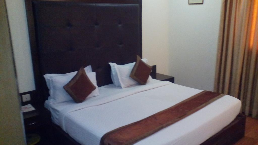 Hotel Veer Palace