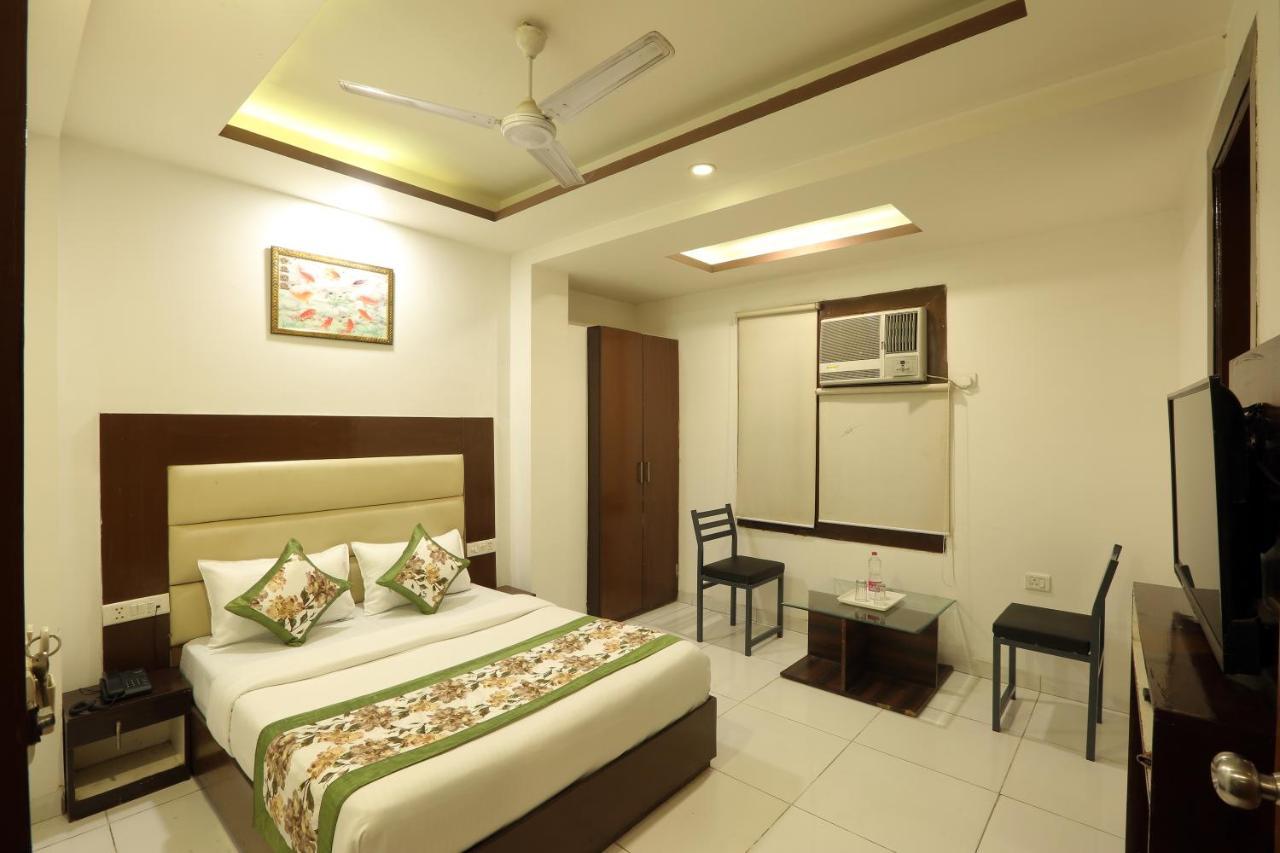 Hoxton Pride At Delhi Airport Hotel 3*