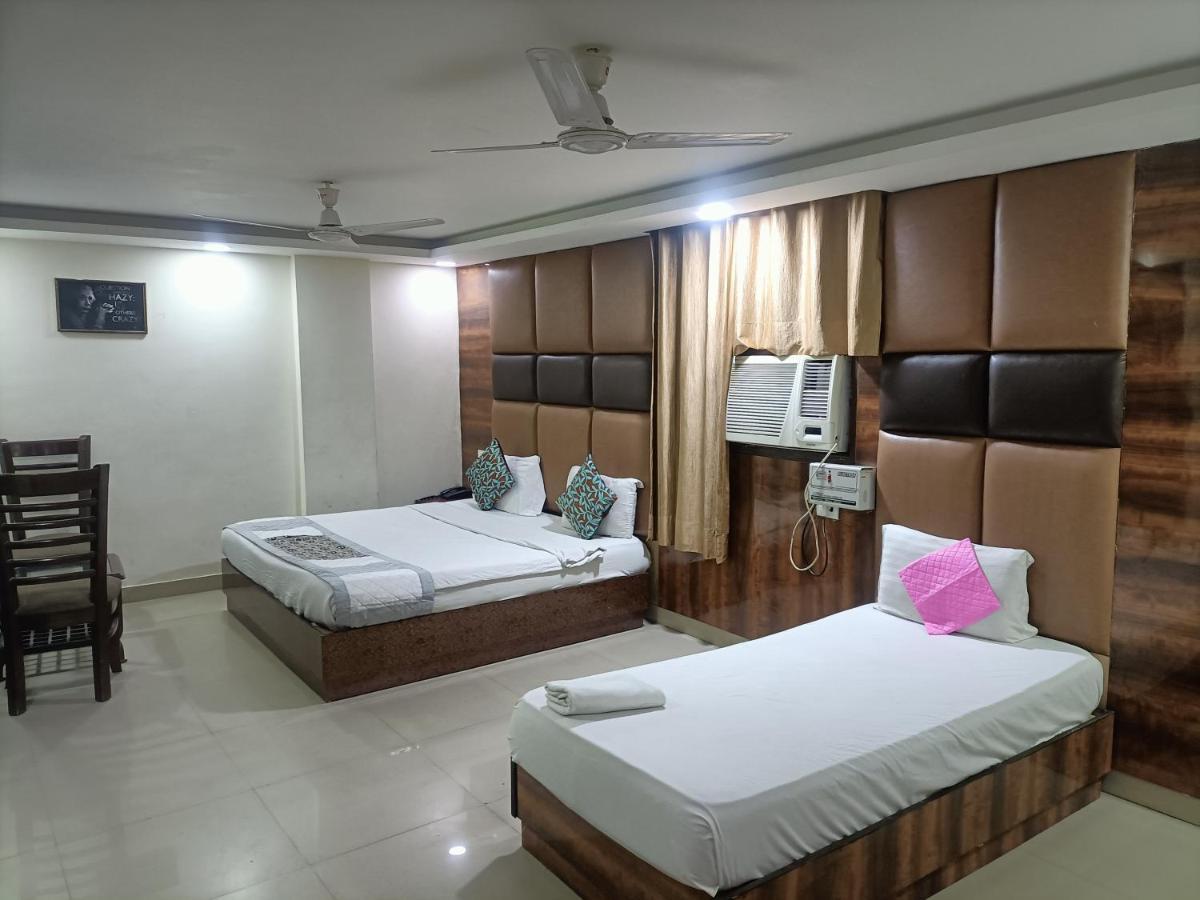 Hotel Le Mount Near Igi Airport