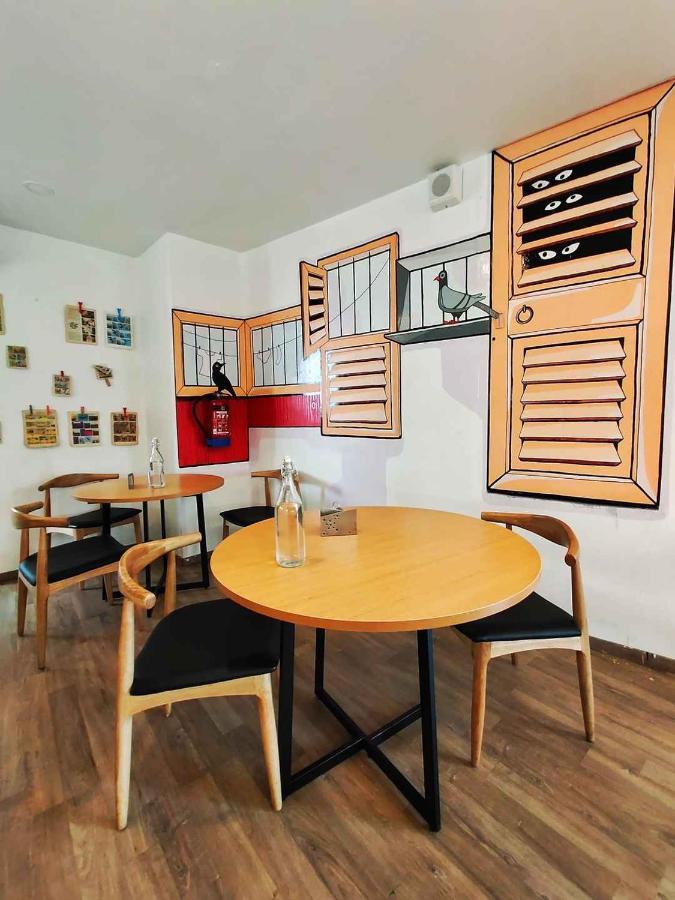 Lotus Near International Airport Bed & Breakfast