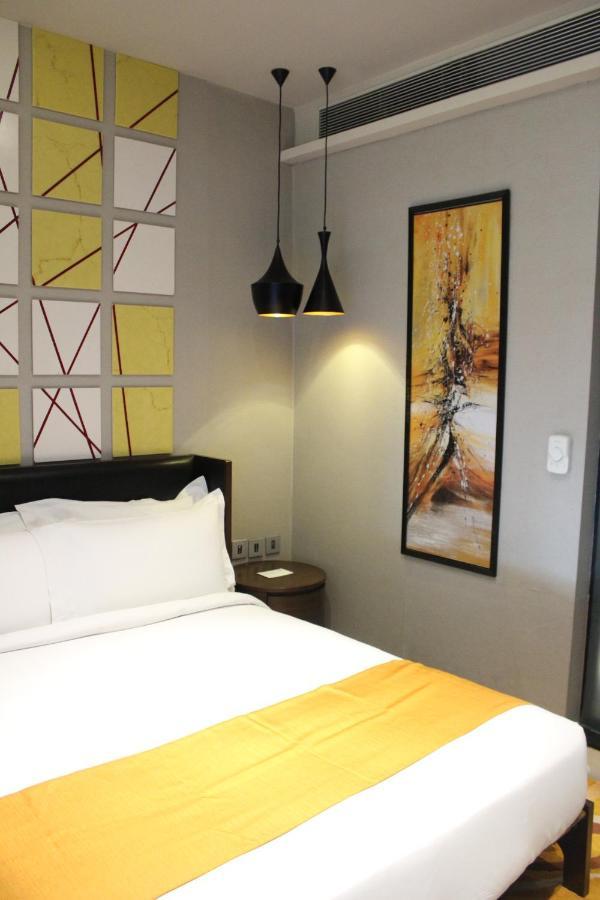 Hotel Express International Airport T3 By Ihg 4*