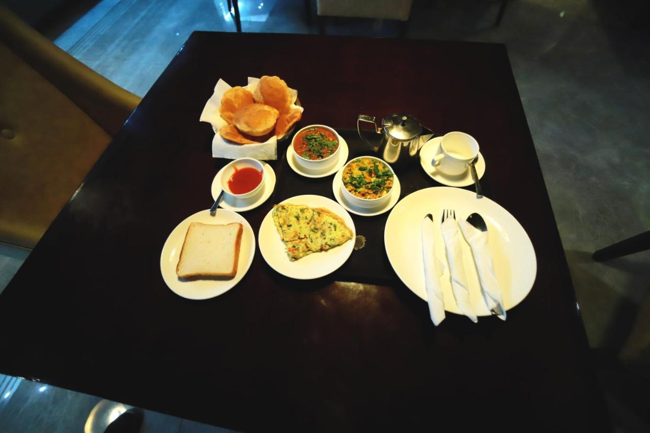 Stanley By Foxi Group- Near Delhi International Airport 4*