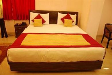 Airport Le Seasons Hotel