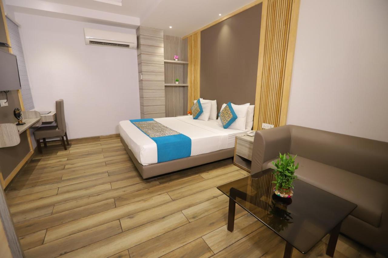 Stanley By Foxi Group- Near Delhi International Airport 4*