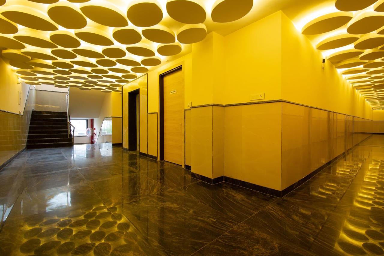 Stanley By Foxi Group- Near Delhi International Airport Hotel 4*