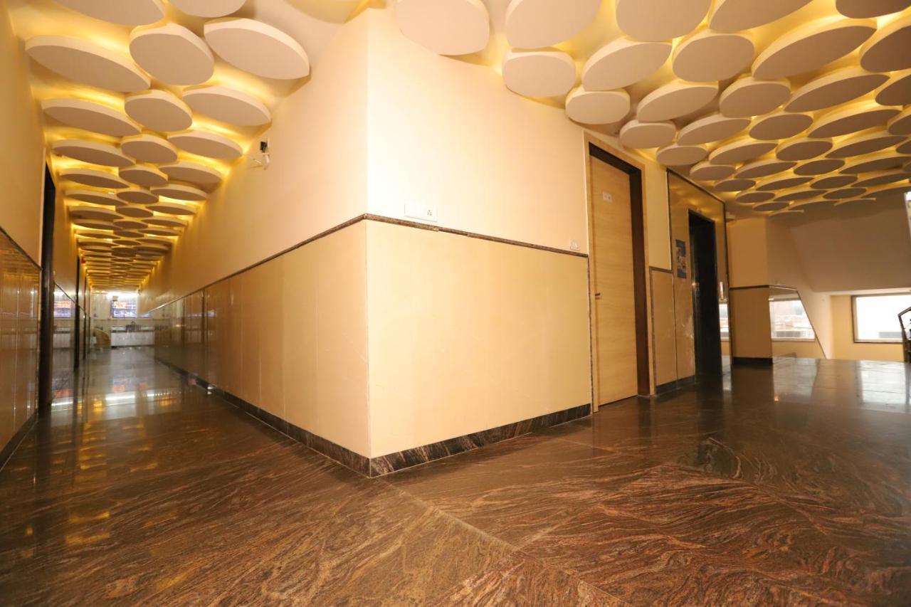 Hotel Stanley By Foxi Group- Near Delhi International Airport 4*
