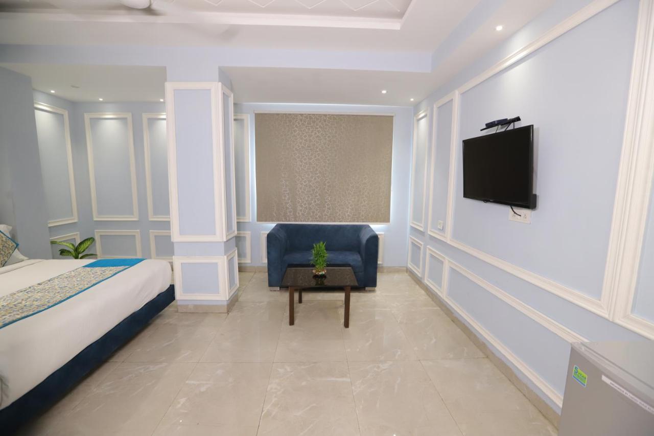 Hotel Stanley By Foxi Group- Near Delhi International Airport 4*