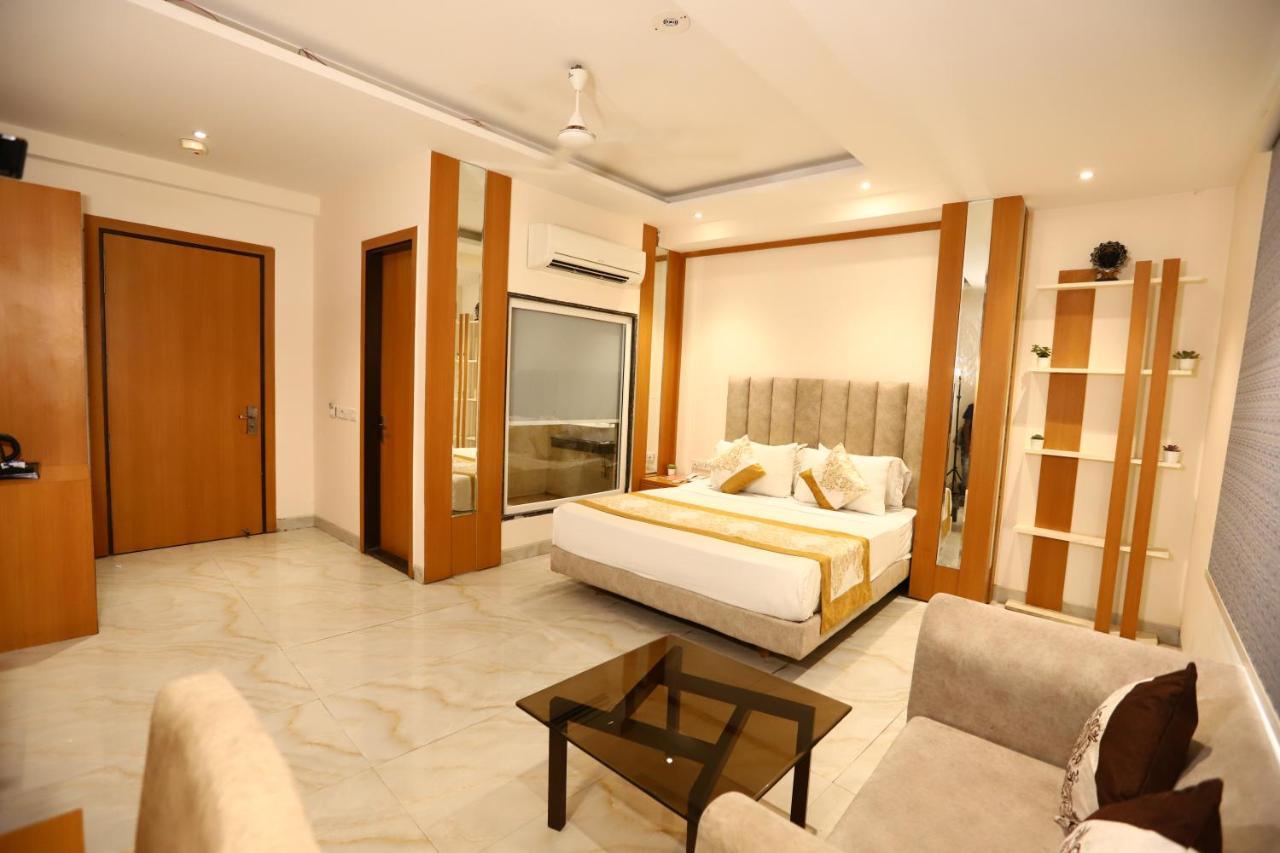 Stanley By Foxi Group- Near Delhi International Airport Hotel New Delhi