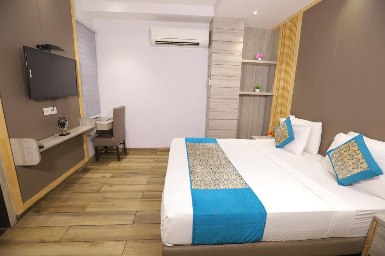 Hotel Stanley By Foxi Group- Near Delhi International Airport 4*