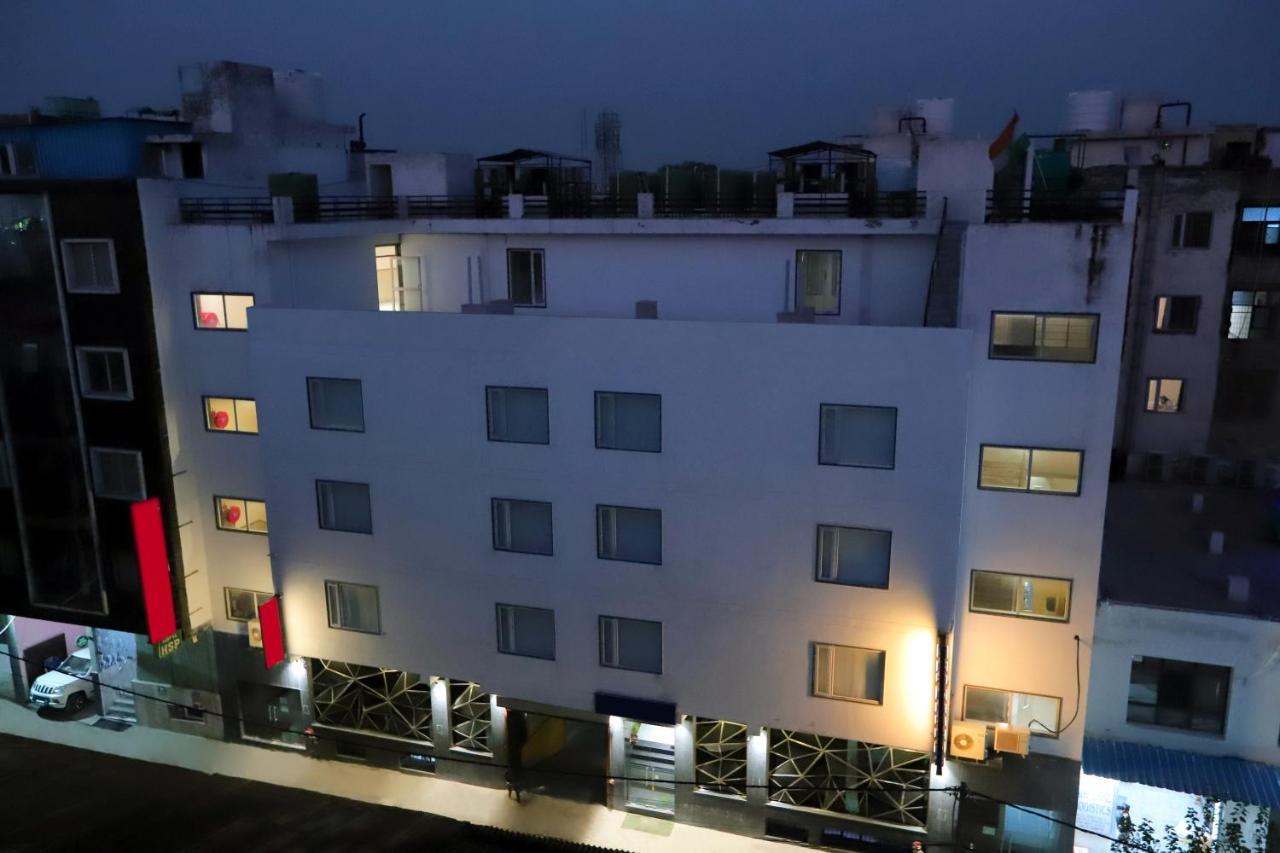 Hotel Stanley By Foxi Group- Near Delhi International Airport New Delhi