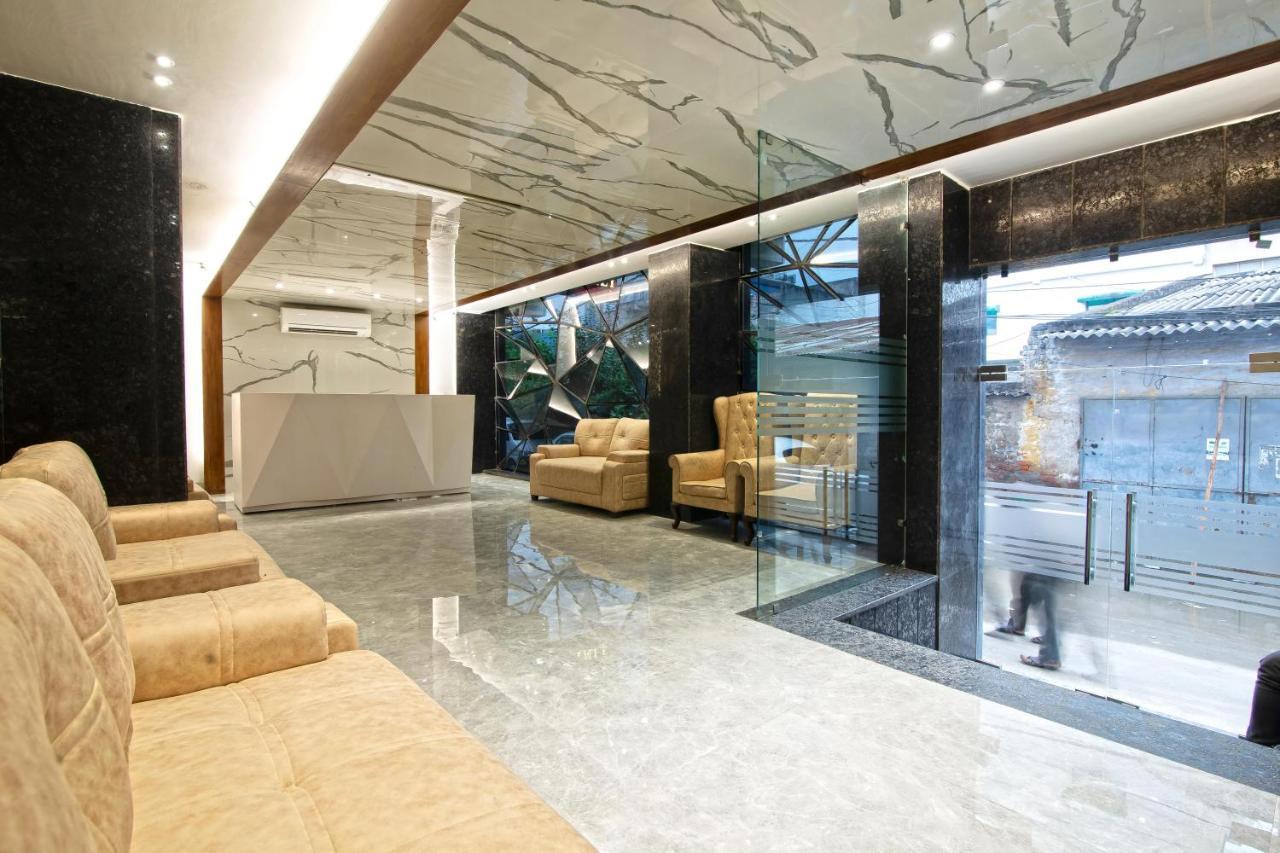 Stanley By Foxi Group- Near Delhi International Airport Hotel New Delhi