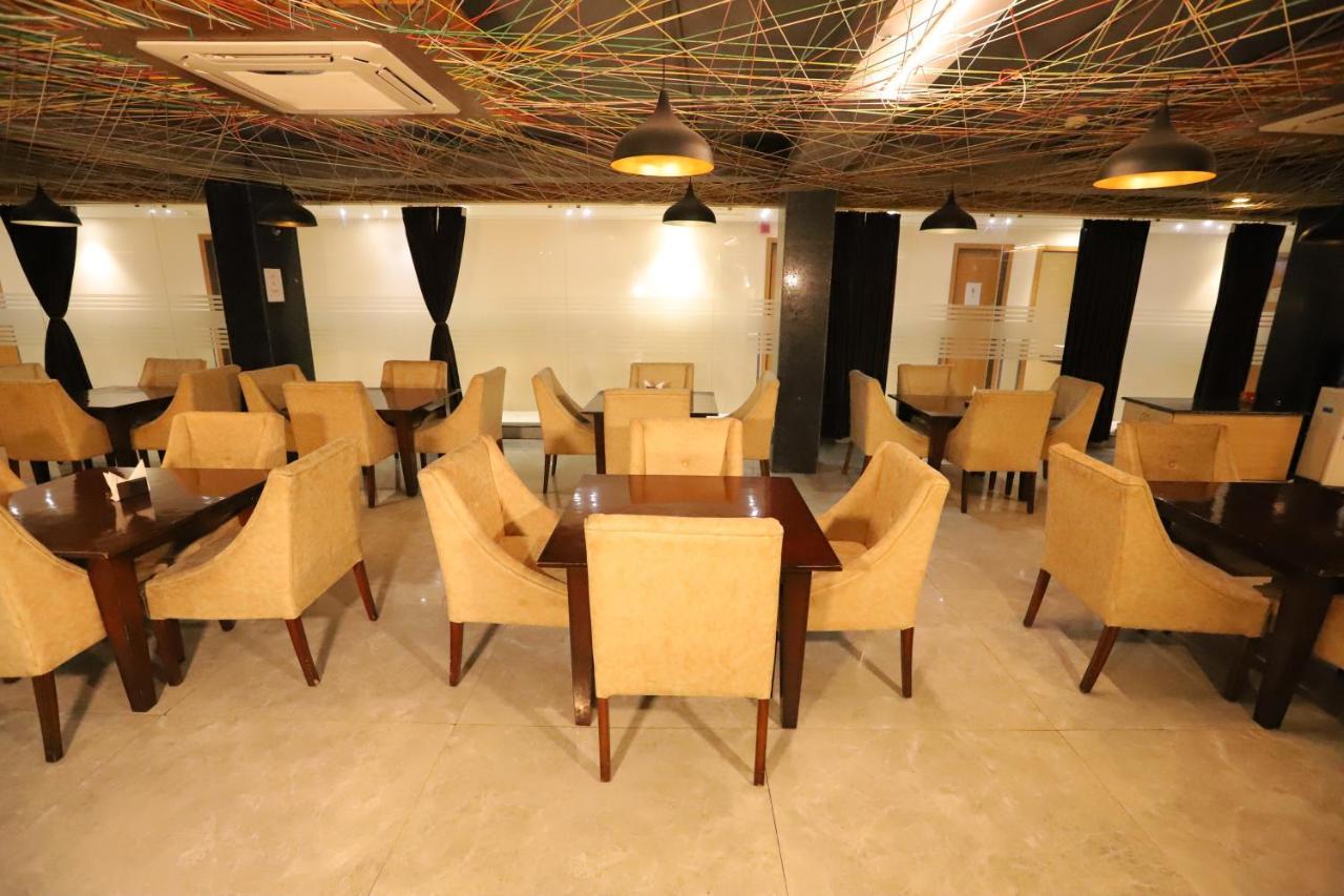 Stanley By Foxi Group- Near Delhi International Airport 4*