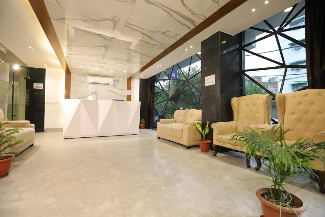 Stanley By Foxi Group- Near Delhi International Airport Hotel New Delhi