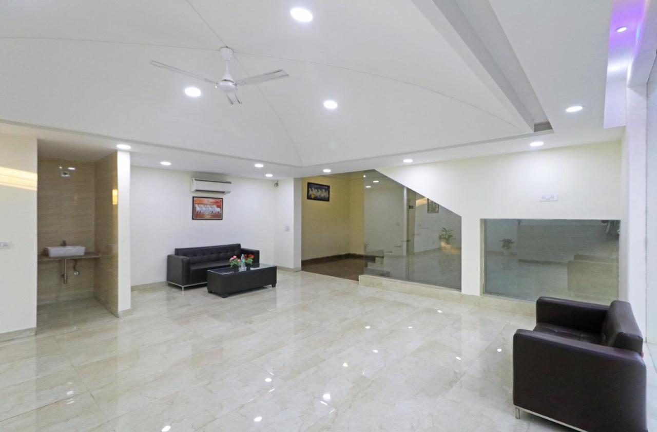 Ronit Royal Delhi Airport By D'capitol Hotel 4*