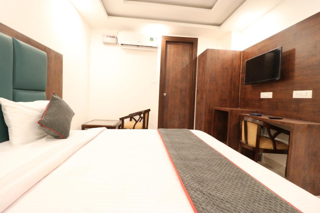 Hotel Krone A Family Near Igi Airport Delhi