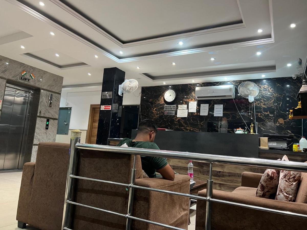 Ivy Plaza Luxury New Delhi