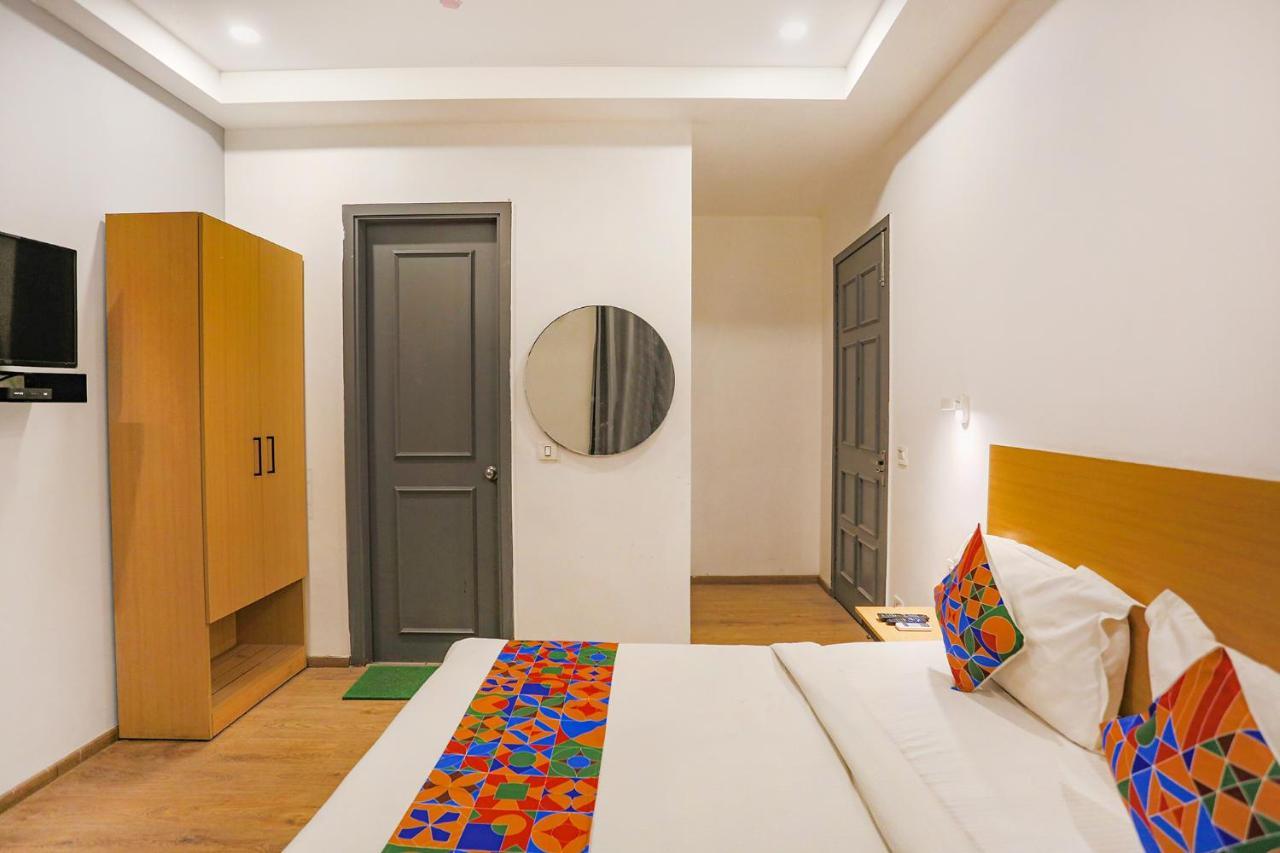 Fabhotel Roseman - Pitampura Hotel 3*