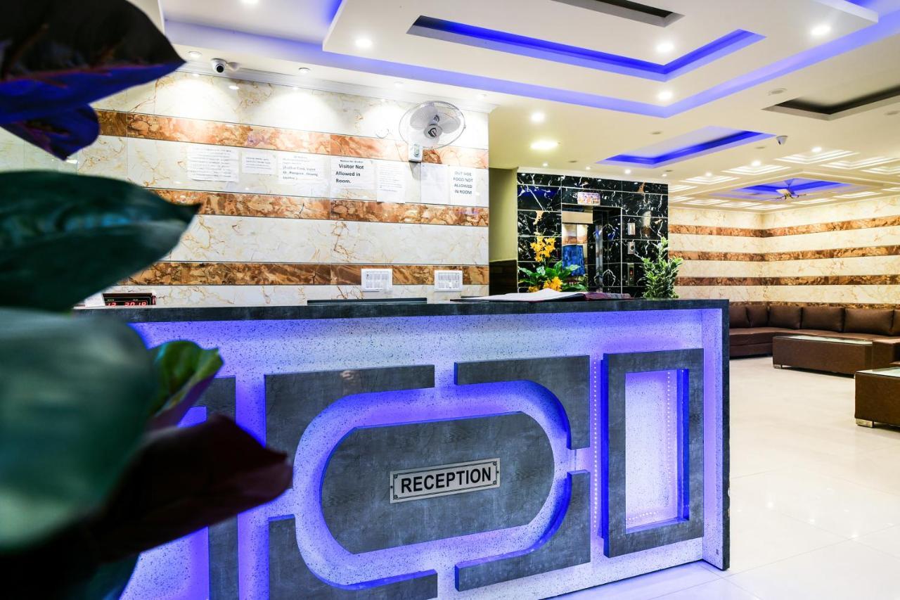 Pearl - Mahipalpur Delhi Airport New Delhi