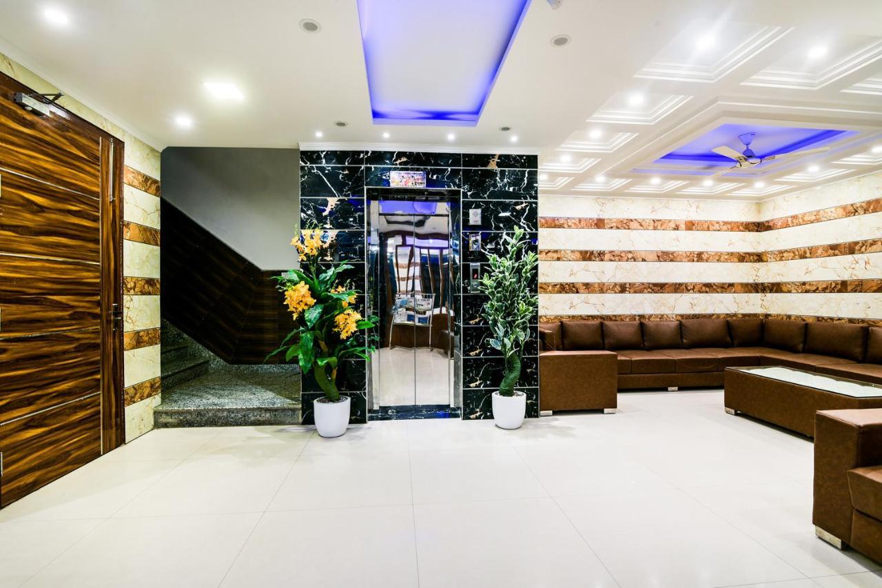 Pearl - Mahipalpur Delhi Airport
