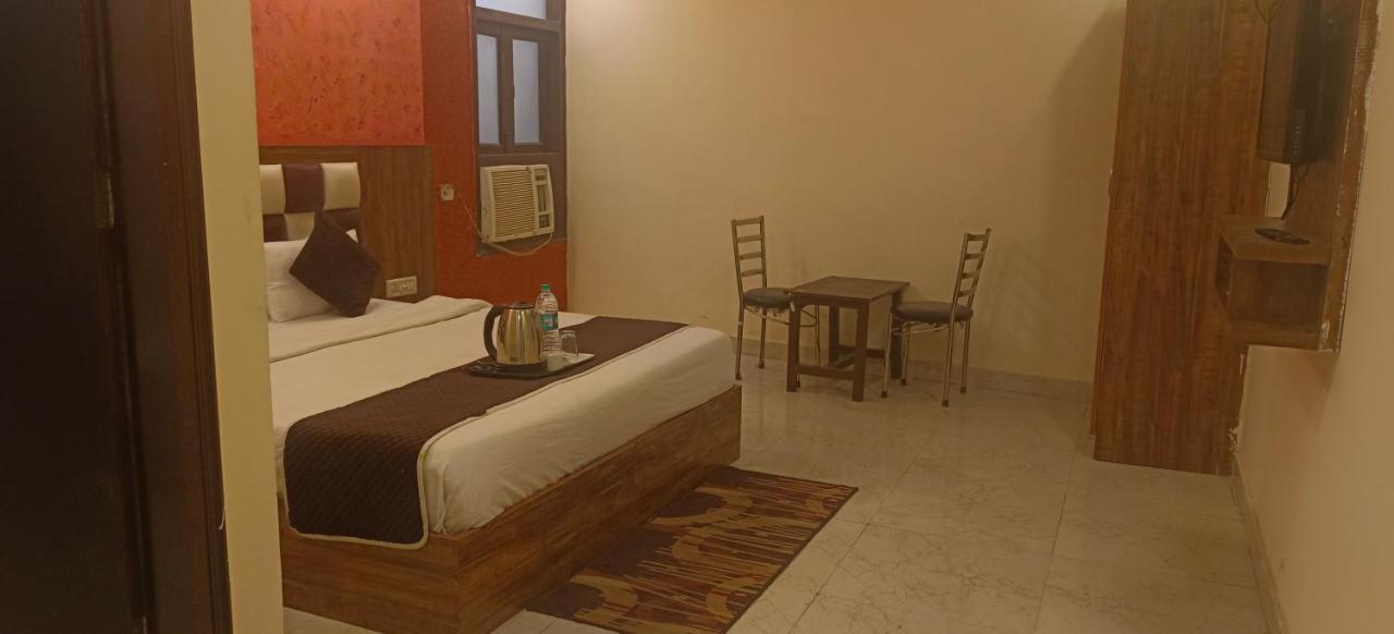 Airport Prince Palace By Byobhotels