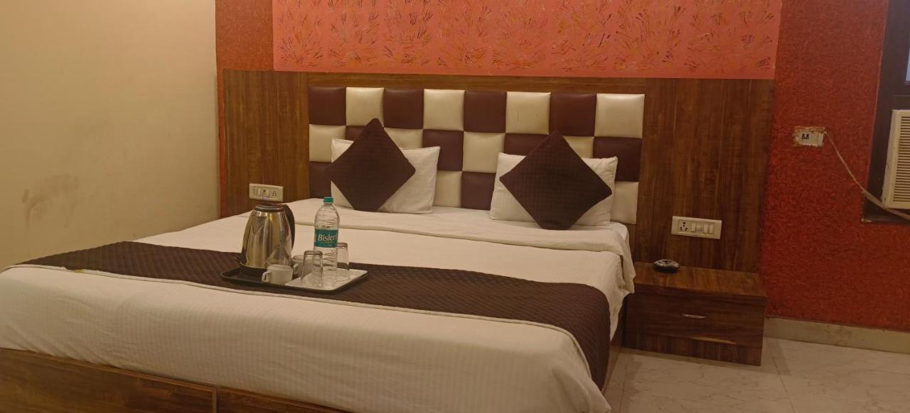 Airport Prince Palace By Byobhotels Hotel