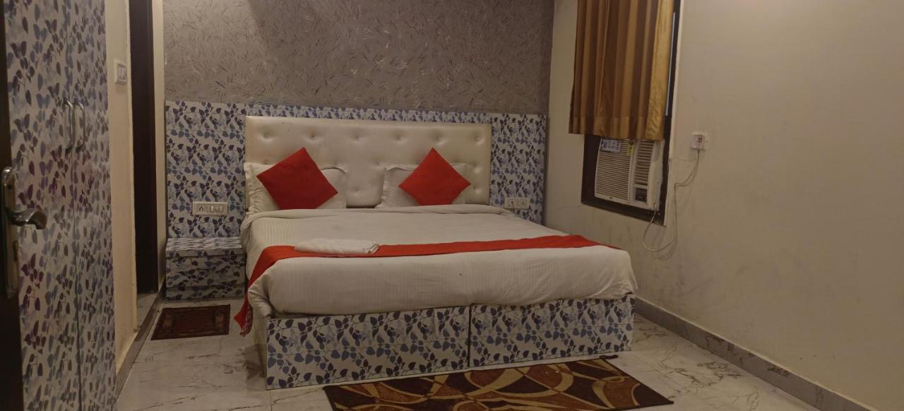 Hotel Airport Prince Palace By Byobhotels 3*