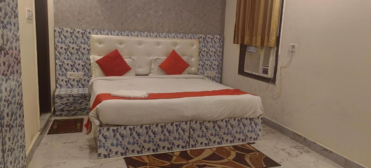 Airport Prince Palace By Byobhotels