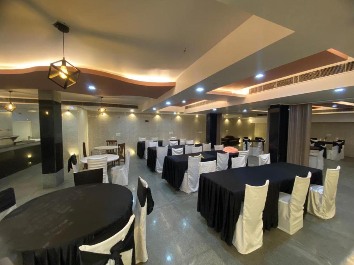 Airport Vishal Residency