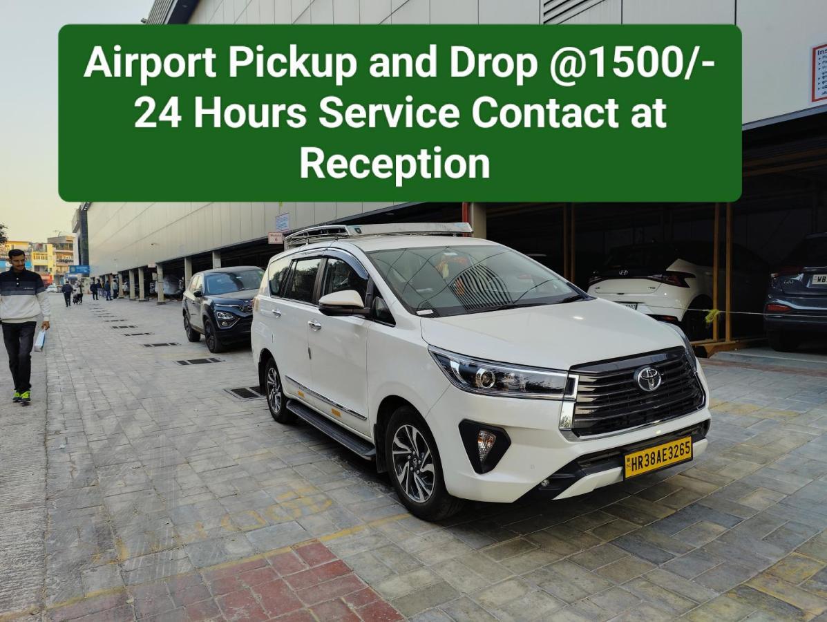 Hotel Decent - Delhi Airport