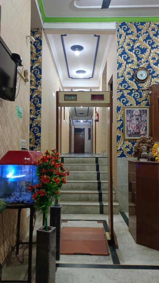 Shri Ram Nova Deli