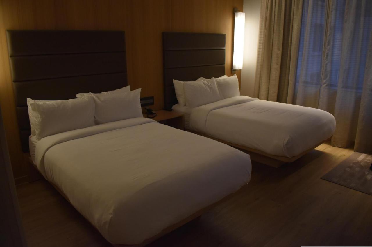 Hotel Suraj legacy Delhi Airport Hotel