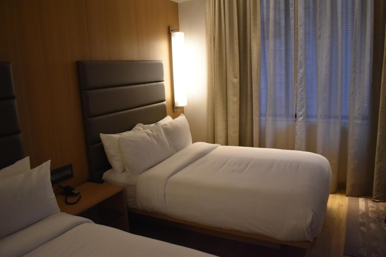 Hotel Suraj legacy Delhi Airport 3* Nova Deli