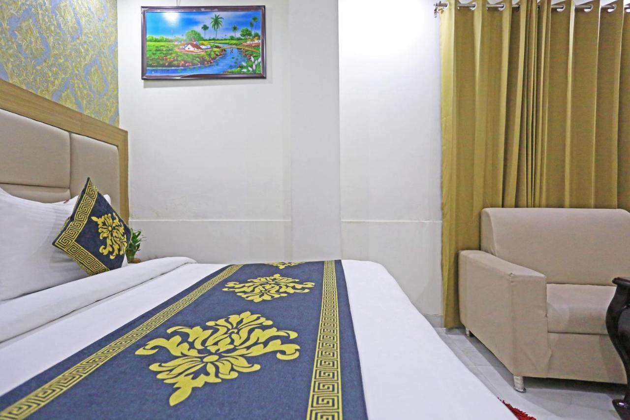 Hotel Decent - Delhi Airport