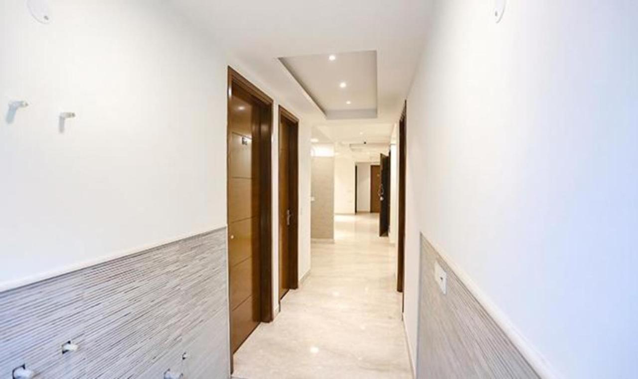 Hotel Fabexpress Aerosky Deluxe - Nr Yashobhoomi Convention Centre Delhi (National Capital Territory of India)