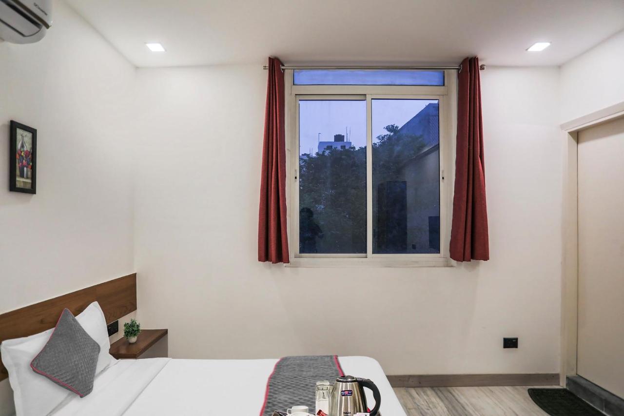 Townhouse 1142 Skyline 18 Near Palam Metro Station 3* New Delhi