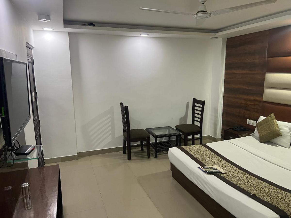 Hotel New City Lite Near Igi Airport Delhi 4* New Delhi