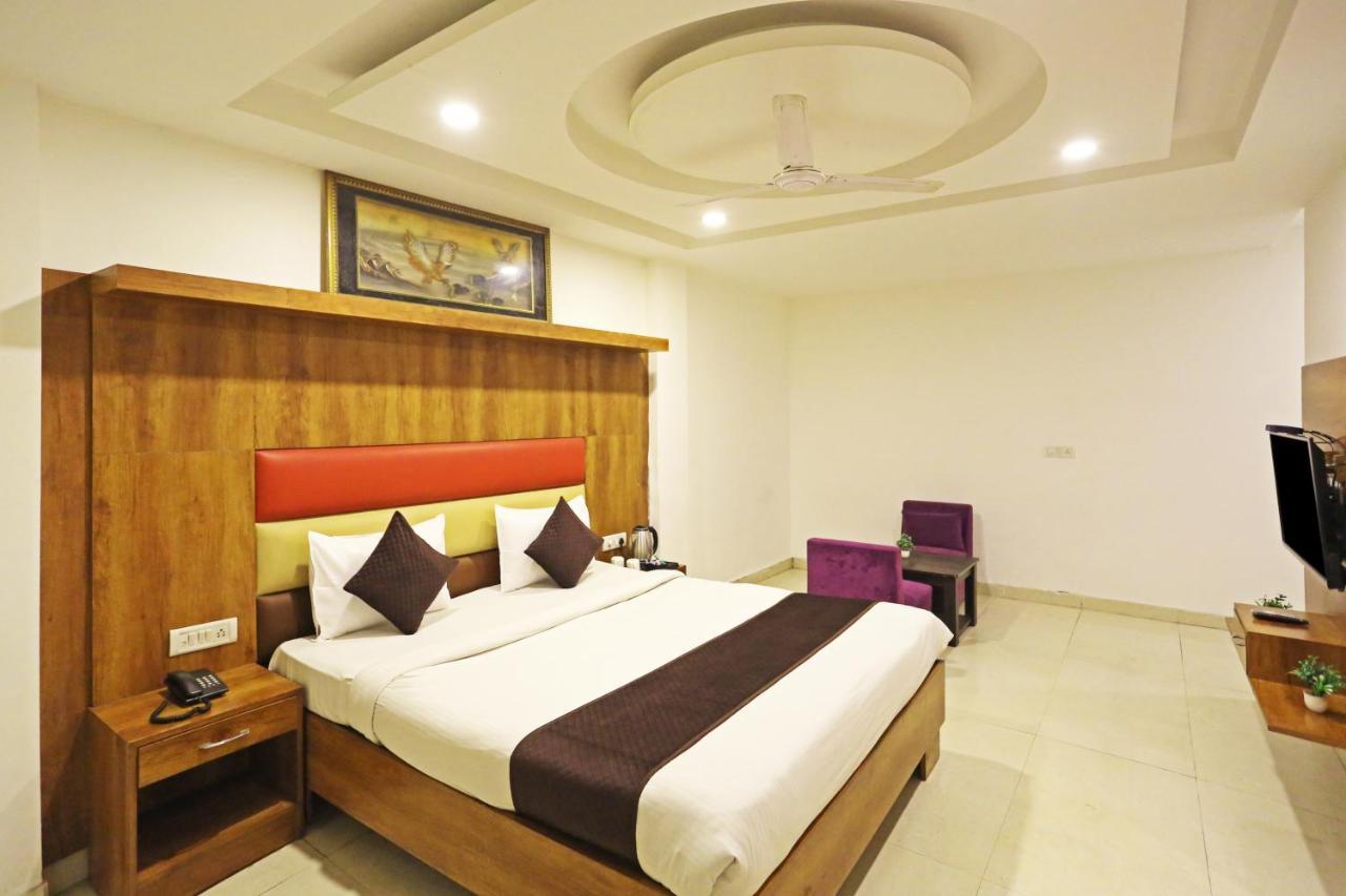 Sm Suits Near Delhi Airport-unit By Grand Urban Luxury Hotel Nova Deli