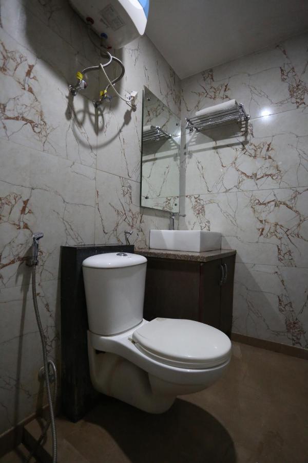 Sm Suits Near Delhi Airport-unit By Grand Urban Luxury Nova Deli