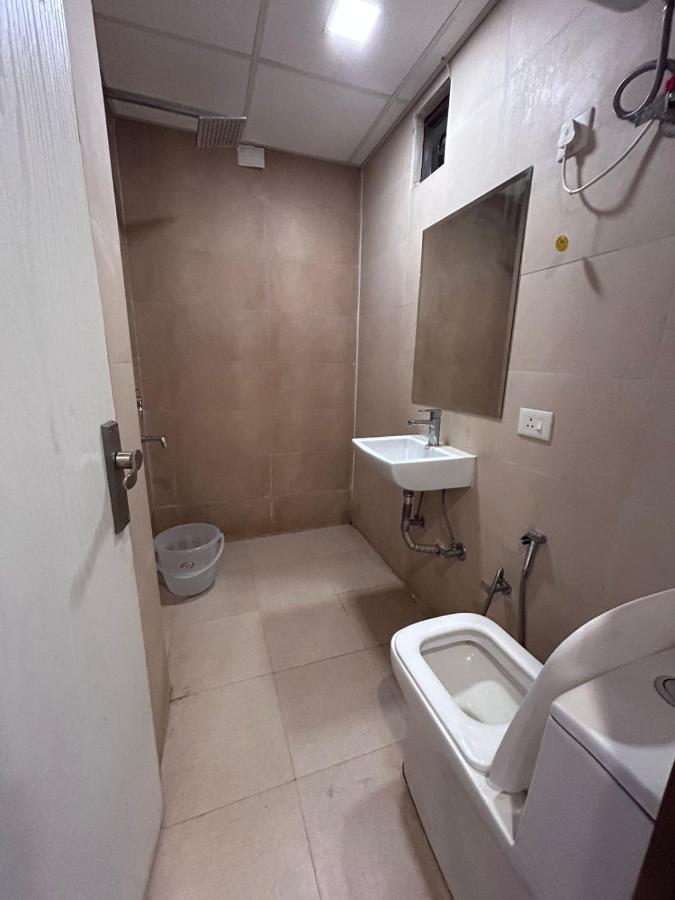 Park Suites At Delhi Airport Bed & Breakfast