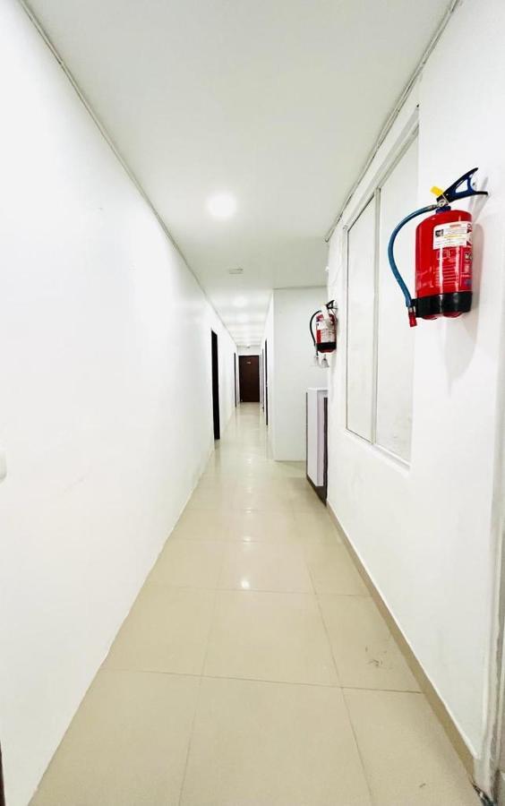 Hotel Swarg Residency Kamrudin Nagar, Nangloi New Delhi